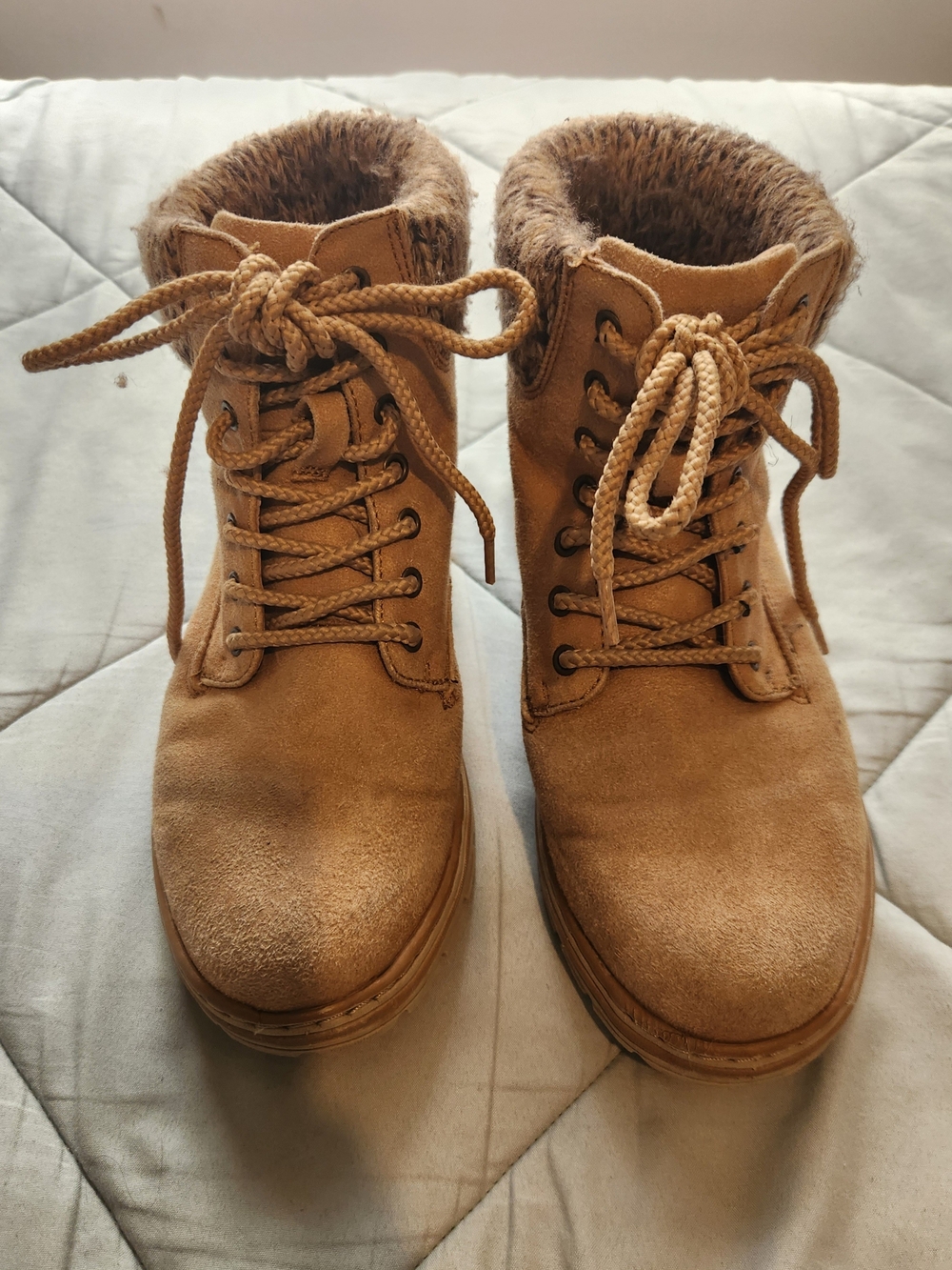Canyon River Blues Tan Lace-Up Faux Fur Collar Boots